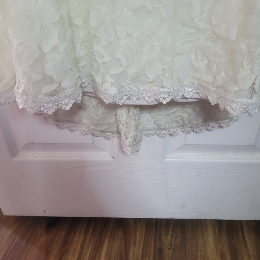 Nwts Lulus Chic White Lace Halter Wedding Dress - Picture 6 of 14